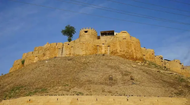  Jaisalmer: The Golden Gateway of Ancient India