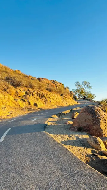 Mount Rubidoux Park | Historic Castle-Themed Hiking Adventure 🏰⛰️