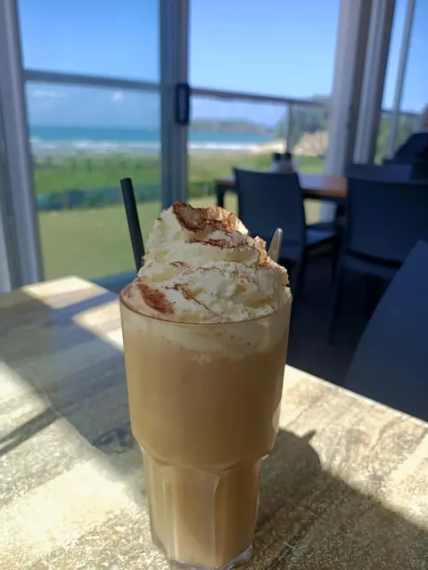 The Secret Breakfast Spot Only Locals Know About! 🍳🌊