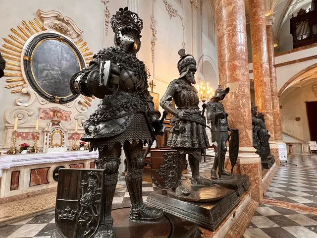 🇦🇹 Innsbruck 3-Day Itinerary: Alpine Bliss on a Budget! 🏔️✨