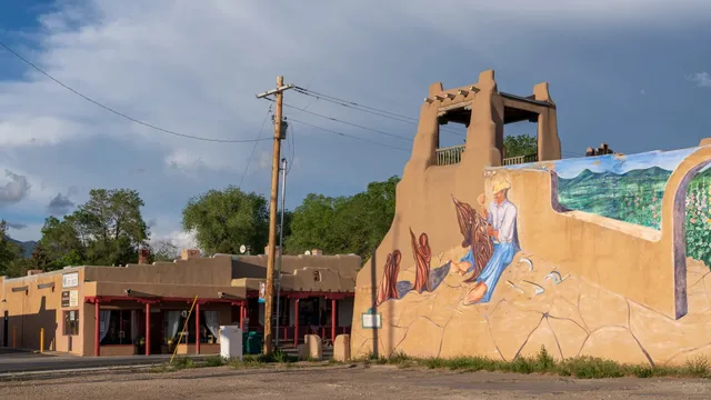  Introducing Taos Pueblo… 🏜️