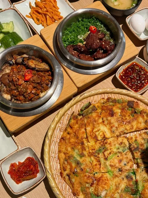 Los Angeles Ktown New Korean Restaurant!