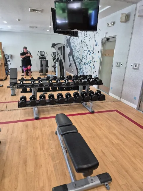 📍 Great Location & Excellent Service – A Perfect Stay! 🏨