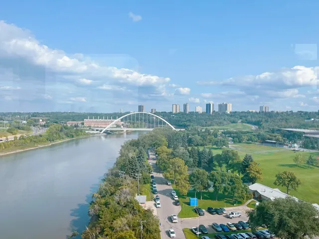 🚂☀️ Edmonton’s High Level Street Car: A Summer Ritual 