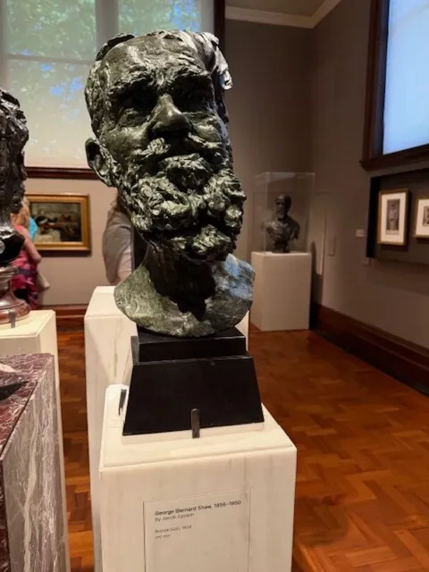 A Must-See British Treasure... 🎨🏛️✨ The National Gallery!