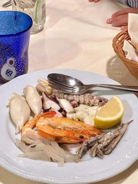 Venice's Must-Try Authentic Restaurant | Cuttlefish Ink Pasta