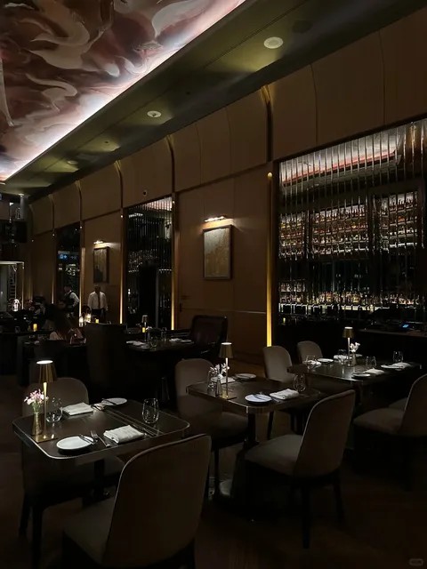 🇨🇦 Toronto's Most Glamorous Birthday Dinner Spot 