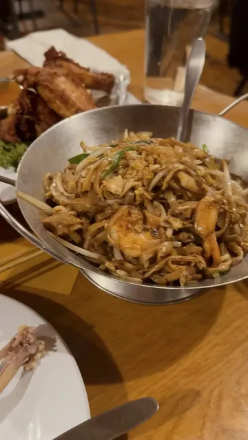 Philly Food | 🍌 Banana Leaf 🍃