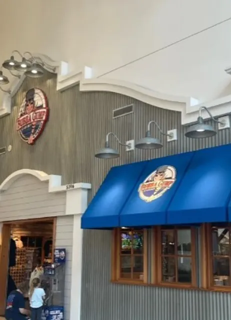 Bubba Gump Shrimp co. -A Fun & Flavorful Forest Gump-Themed Adventure!