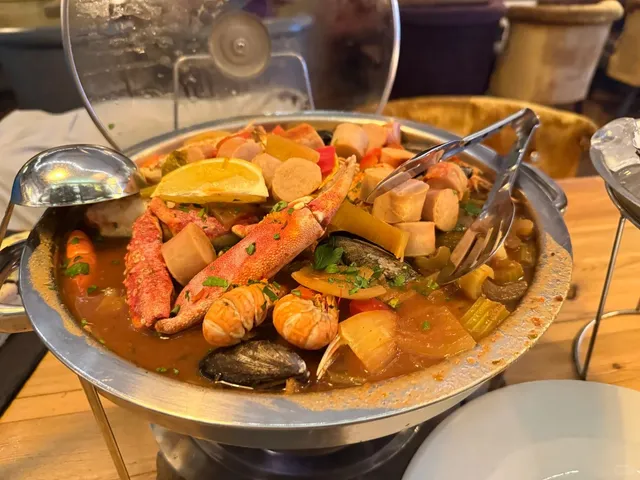 🇬🇧 Palomar: Bristol’s Seafood Surprise with a Side of Watermelon! 🦪