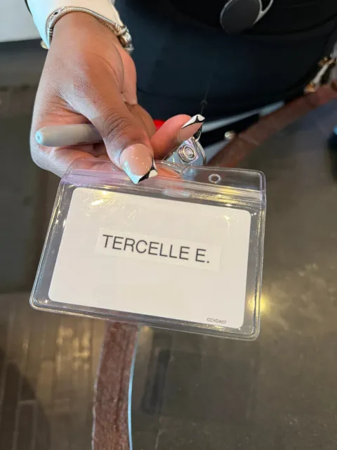 🌟 Epic Hotel – Shout-out to the Amazing Host Terchelle E.! 🌟