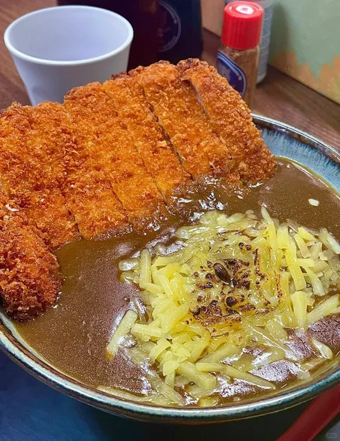 Cairns Food Guide: Hidden Gems in the "Food Desert"! 🏝️🍽️