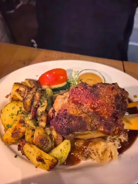 🇩🇪 Eat Your Way Through 300 Years of Berlin for Under €5! 🍽️💰