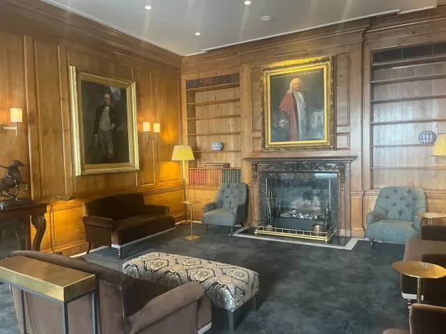 A Hidden Gem in Knightsbridge! 💎