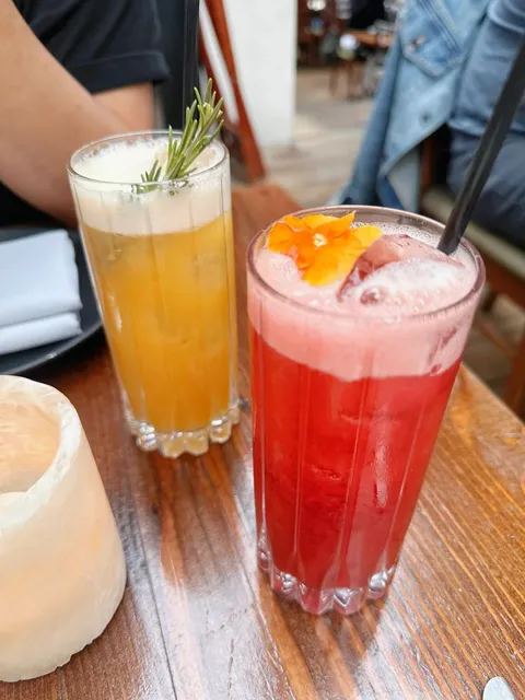 LA | Romantic Vibe Restaurant ✨ | Paella, Pasta & More! 🦞