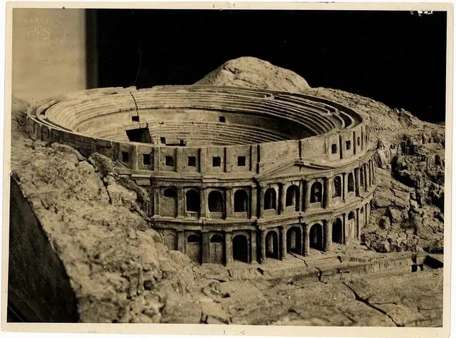 The Ancient Roman Amphitheater of Cagliari: A Glimpse Through Time 🏟️
