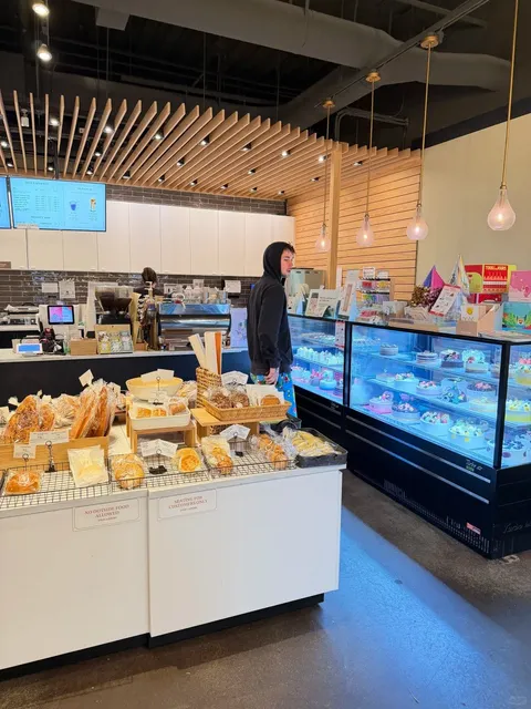 Tous Les Jours - Union Station