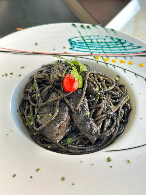 Venice | Cleaning Plates at Rio Novo ✅ 🍽️🐟