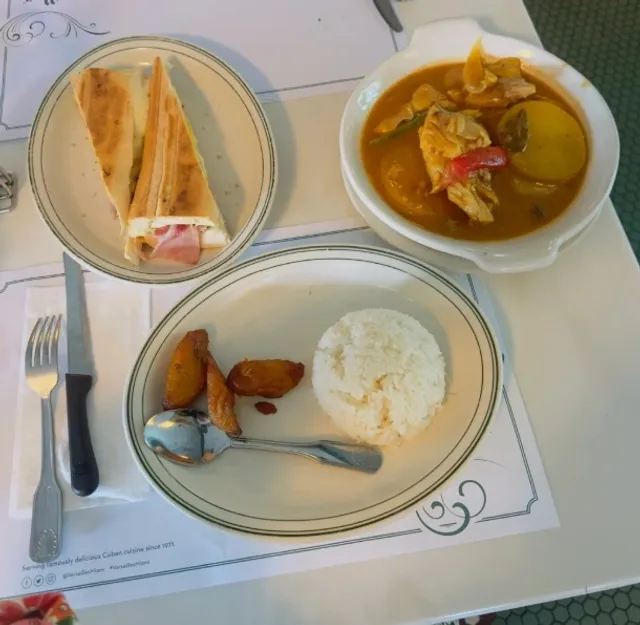 Little Havana: Feel the Heartbeat of Cuba in Miami 💃