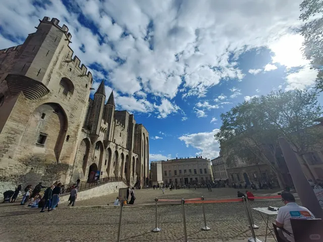 🇫🇷 Avignon, France - Quick Travel Guide!
