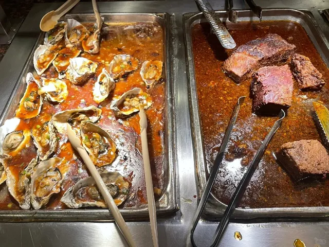 ✈️ CLT Airport Area Guide: Where to Stay & Eat in Charlotte 🏨