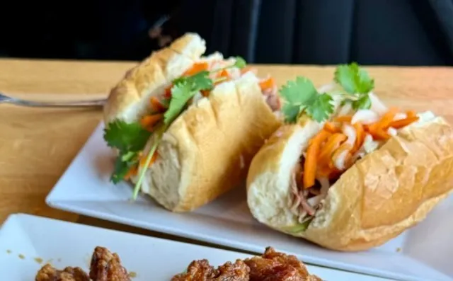 🌸 Lotus Restaurant | Minneapolis' Vietnamese Comfort Food Corner