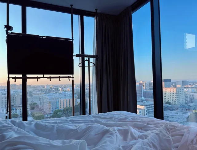 LA Hotel Recommendation – MOXY Downtown LA Hotel 🏨✨