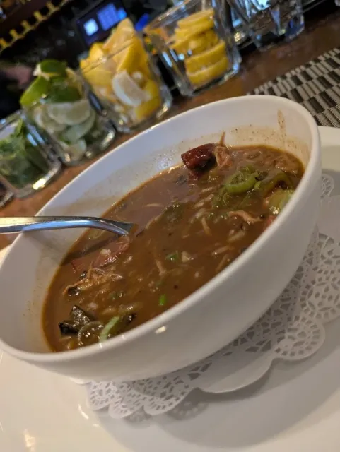 Smoky Gumbo & Drinks 🍲✨
