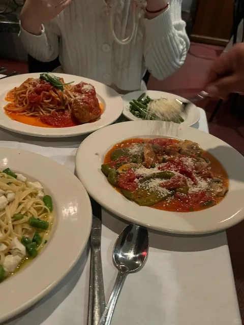 🍷 D’Angelo’s | A Cozy Encounter on a Spring Night 🍝