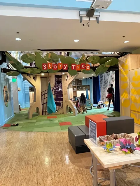 Seattle Rainy Day Guide: KidsQuest