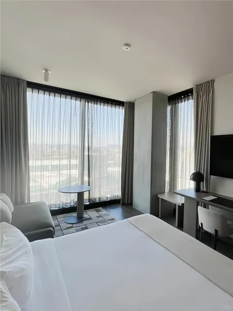 Stayed at the Hotel of My Life in LA 😭 Never Want to Check Out!