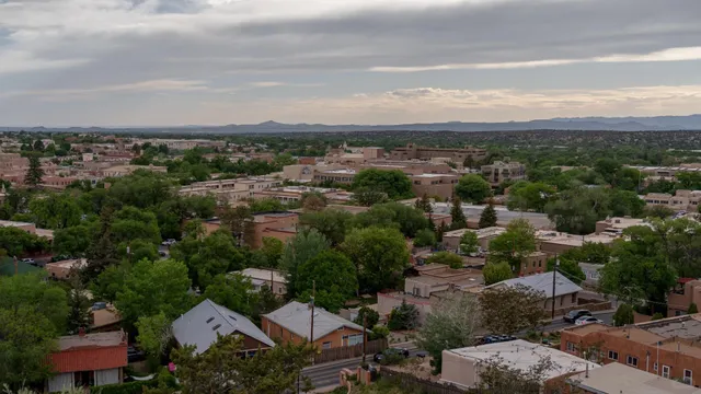  The Oldest Church in the US & Santa Fe