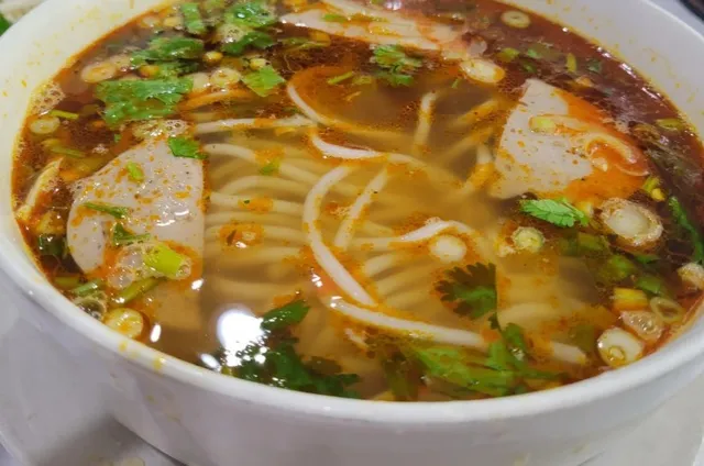 🍜 Pho  | Cleveland's Steaming Bowl of Vietnamese Comfort