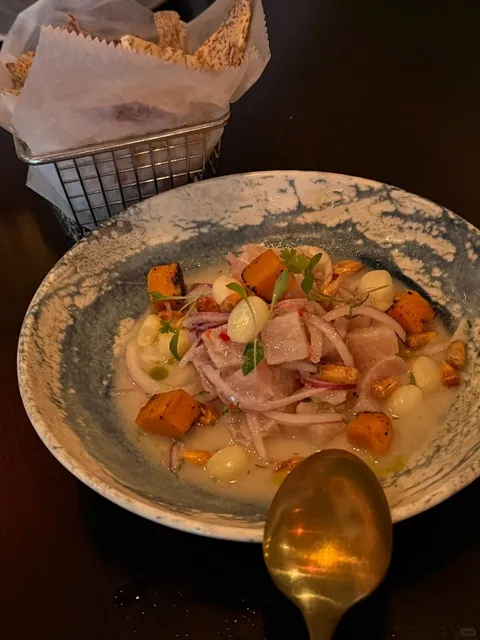 Around the World in Chicago: 5 Hidden Gem Restaurants 🌍✨