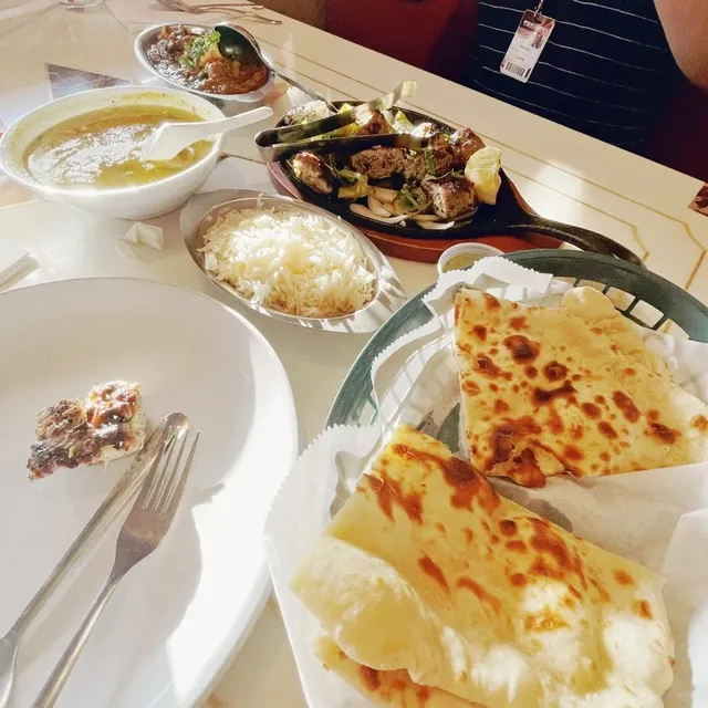 🇮🇳 El Paso Indian Restaurant Review: India Hut