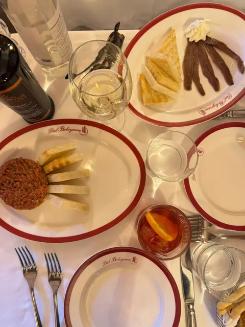 Dal Bolognese: A Hard-to-Book Restaurant in Rome