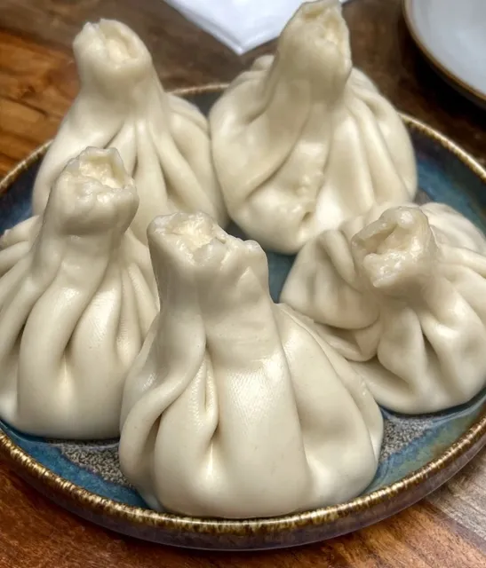 🇨🇿 | Delicious Georgian Cuisine in Prague