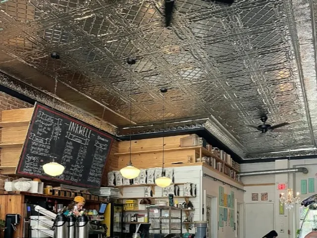 🐕‍🦺 Inkwell - The Neighborhood's Living Room with Great Coffee! ☕️