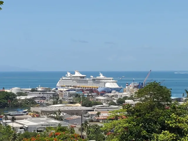 🌺 Lautoka & Suva: Twin Gems of Fiji’s Urban Island Life! 🇫🇯