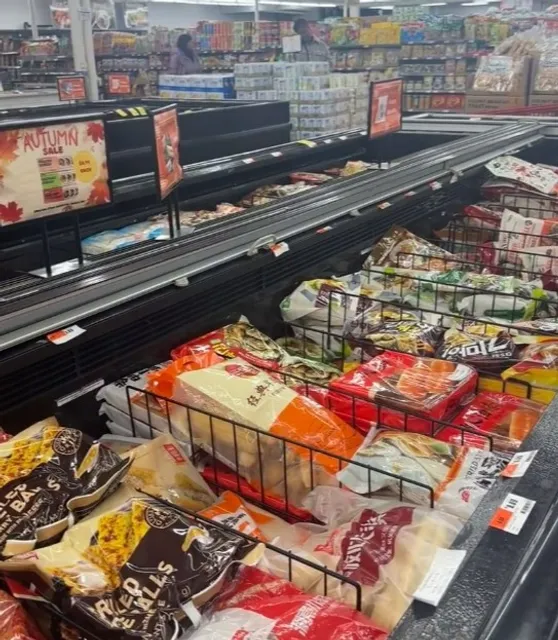 Dragon Star Oriental Foods –St. Paul's Massive Asian Grocery Warehouse