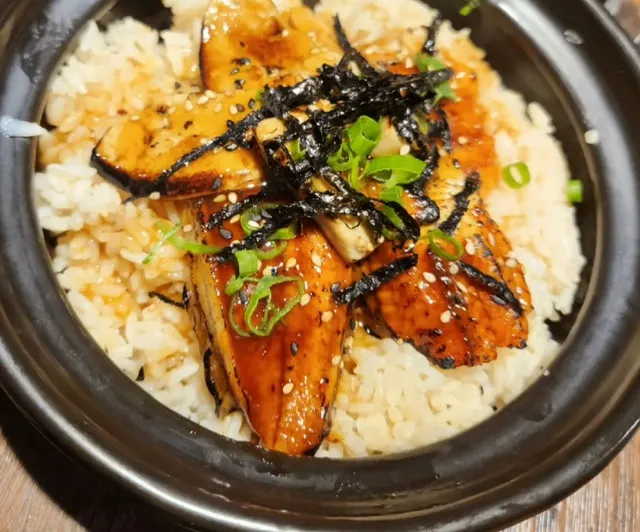 What to Eat in Downtown Montreal 🇨🇦 | Food Guide