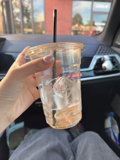 Iced Americano in Atlanta ❄️ | My New Go-To for $4!
