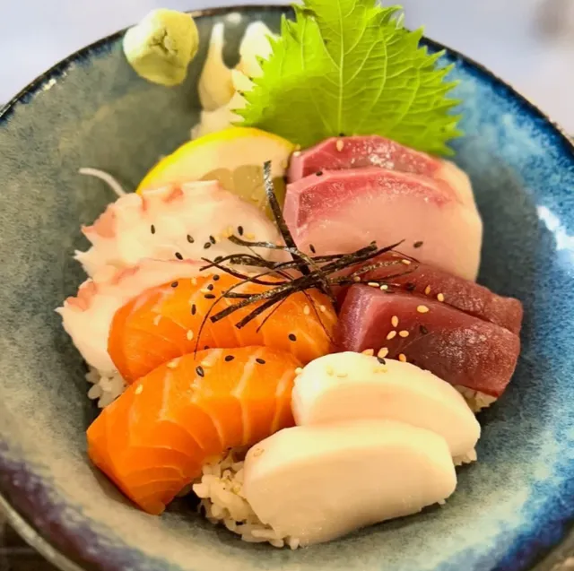 Boston Food Discovery | Kiin Thai Sushi 🍣