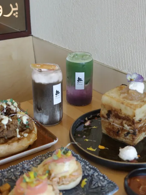 Vancouver's Hottest New Matcha Pop-Up: "Nothing" by Zarak 💚✨ 