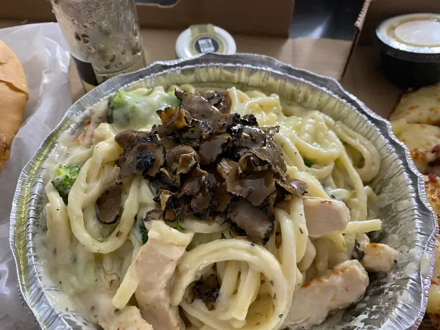 🍜 Halifax’s Ultimate Noodle & Pasta Guide 🇨🇦