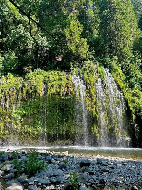 Mossbrae Falls, California | A Hidden Hiking Gem