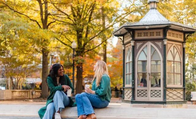 🍁 Ultimate Philadelphia Fall Foliage Guide | Must-Visit Autumn Photo 