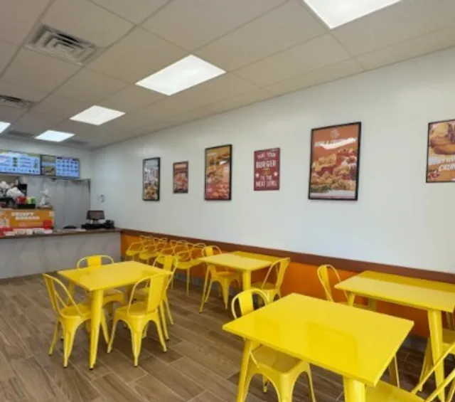 🍗 Crispy Burger | Your New Pooler Outlet Foodie Pit-Stop