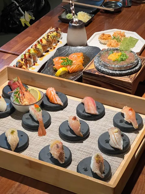 🇺🇸 LA | $37.95 for 12 pcs! Don’t Overpay for Sushi Anymore! 🍣  