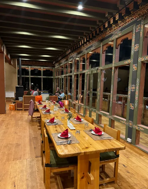 Bhutan🇧🇹 This Phobjikha Restaurant Is Delicious!